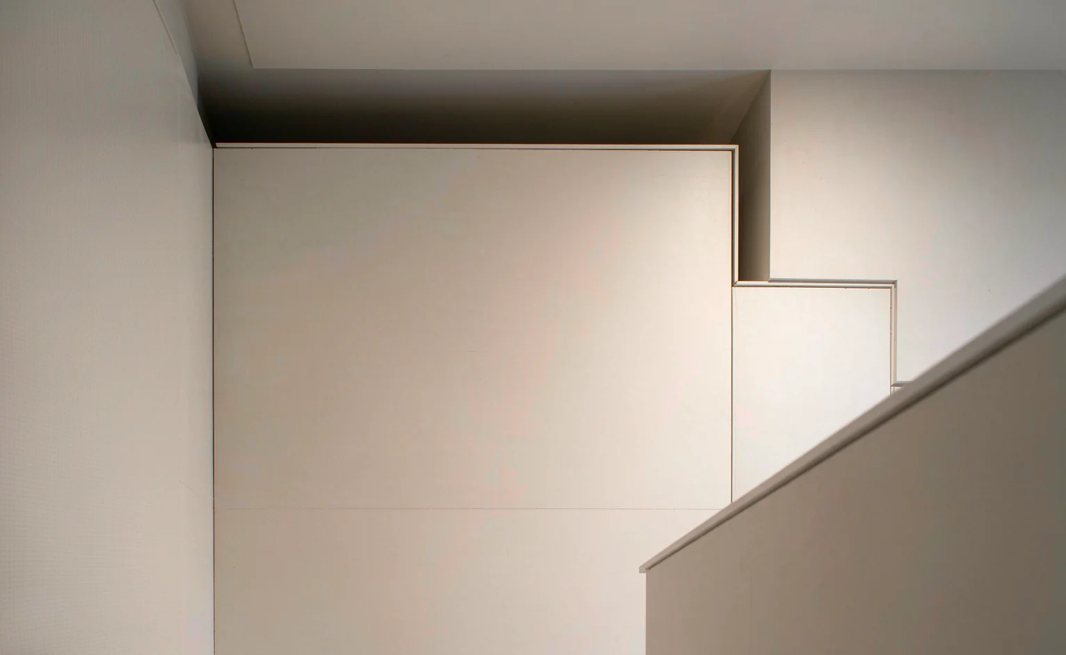 Wall panel shadow gap junction detail
