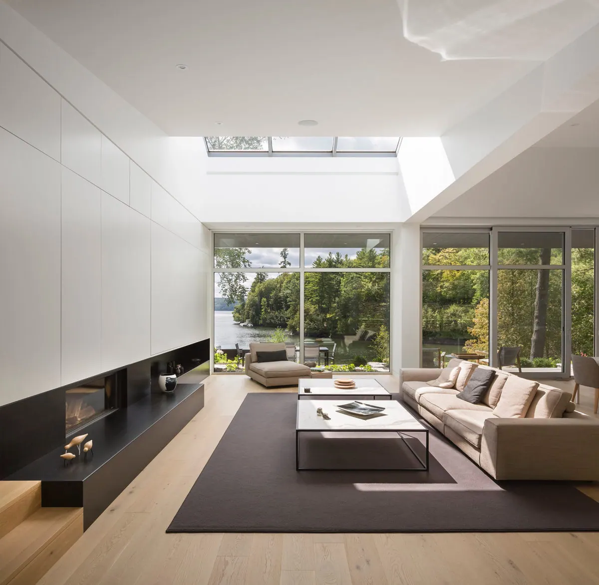 The Slender House - INDECO material line